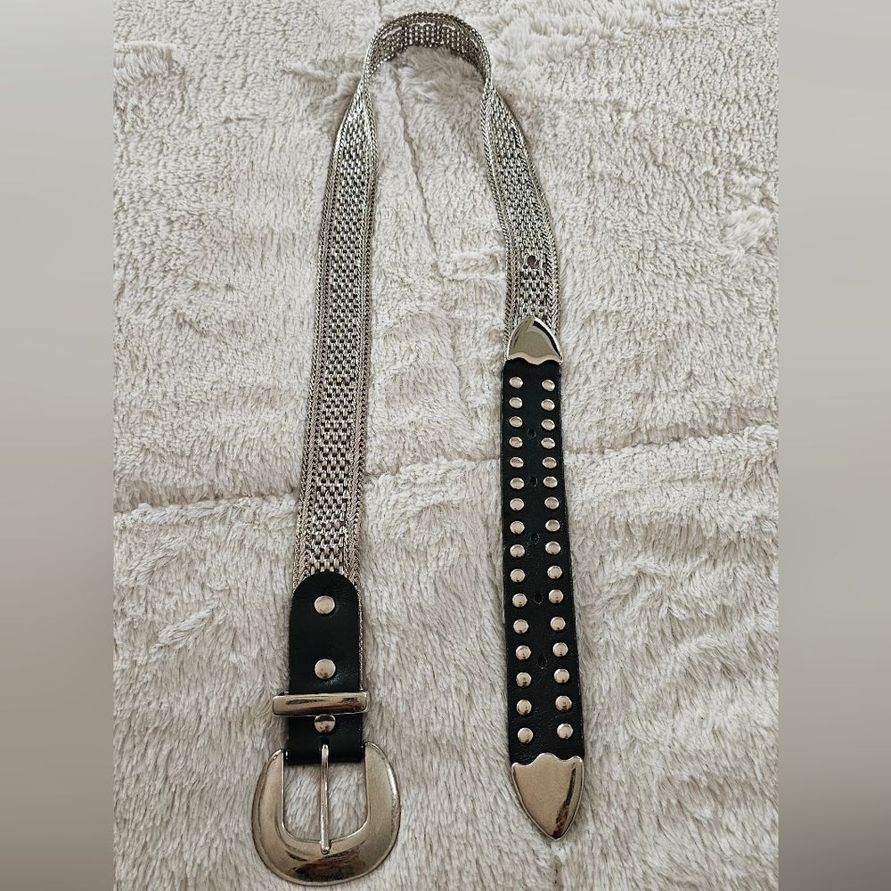 EXPRESS BELT Womans White Silver Metal Leather MEDIUM - Picture 2 of 5